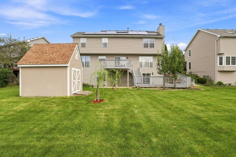 Tiny photo for 66 White Oak Drive, North Aurora, IL 60542 (MLS # 12601072)