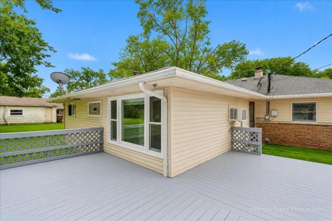 Tiny photo for 426 Suwanee Street, Park Forest, IL 60466 (MLS # 12743129)
