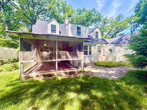 Tiny photo for 12115 S SPRING Drive, Palos Park, IL 60464 (MLS # 12599250)