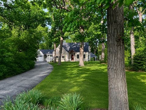 Tiny photo for 12115 S SPRING Drive, Palos Park, IL 60464 (MLS # 12599250)