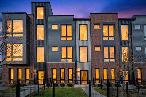 4232 W Belmont Avenue 4 Chicago IL 60641