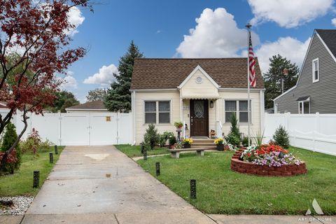 Tiny photo for 3115 Maple Street, Franklin Park, IL 60131 (MLS # 12496895)