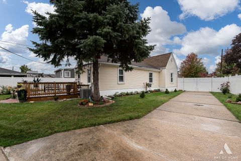 Tiny photo for 3115 Maple Street, Franklin Park, IL 60131 (MLS # 12496895)