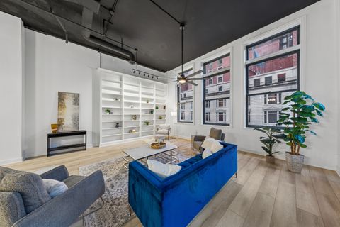 Tiny photo for 120 S State Street #4, Chicago, IL 60603 (MLS # 12512277)