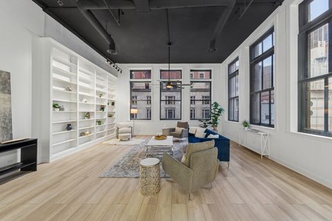 Tiny photo for 120 S State Street #4, Chicago, IL 60603 (MLS # 12512277)