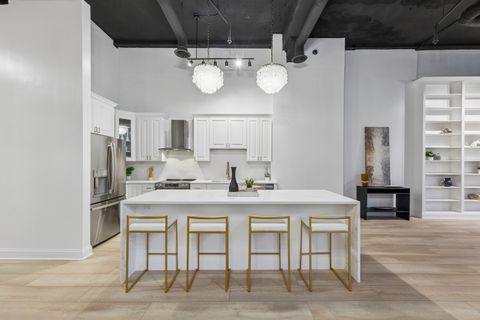 Tiny photo for 120 S State Street #4, Chicago, IL 60603 (MLS # 12512277)