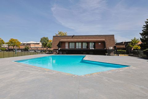 Tiny photo for 631 Derry Court #3C, Schaumburg, IL 60193 (MLS # 12474390)