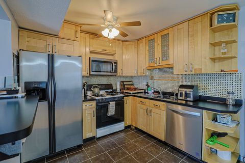 Tiny photo for 631 Derry Court #3C, Schaumburg, IL 60193 (MLS # 12474390)
