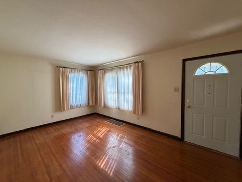 Tiny photo for 1215 Richmond Street, Joliet, IL 60435 (MLS # 12484213)