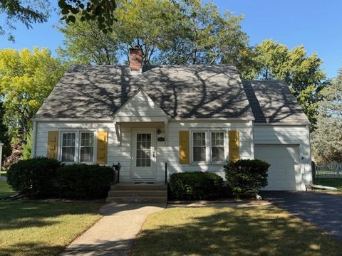 Photo of 1215 Richmond Street, Joliet, IL 60435 (MLS # 12484213)