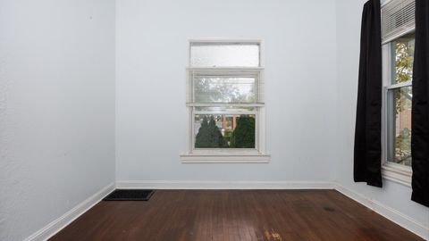 Tiny photo for 802 S Madison Street, Bloomington, IL 61701 (MLS # 12592350)