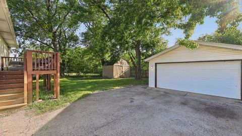 Tiny photo for 818 Princeton Avenue, Matteson, IL 60443 (MLS # 12661805)
