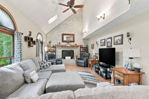 Tiny photo for 4160 Apple Valley Drive, Bettendorf, IA 52722 (MLS # 12770903)