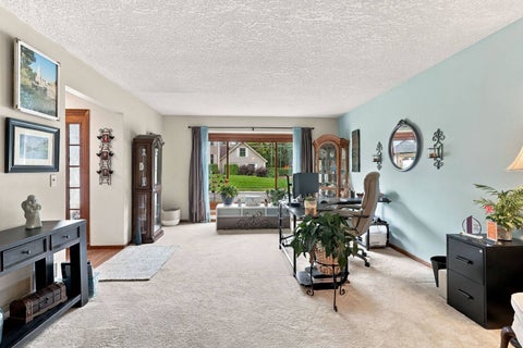 Tiny photo for 4160 Apple Valley Drive, Bettendorf, IA 52722 (MLS # 12770903)