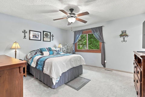 Tiny photo for 4160 Apple Valley Drive, Bettendorf, IA 52722 (MLS # 12770903)