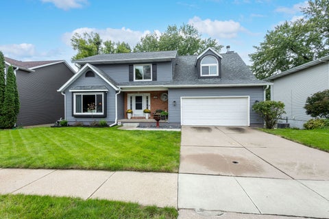 Tiny photo for 4160 Apple Valley Drive, Bettendorf, IA 52722 (MLS # 12770903)