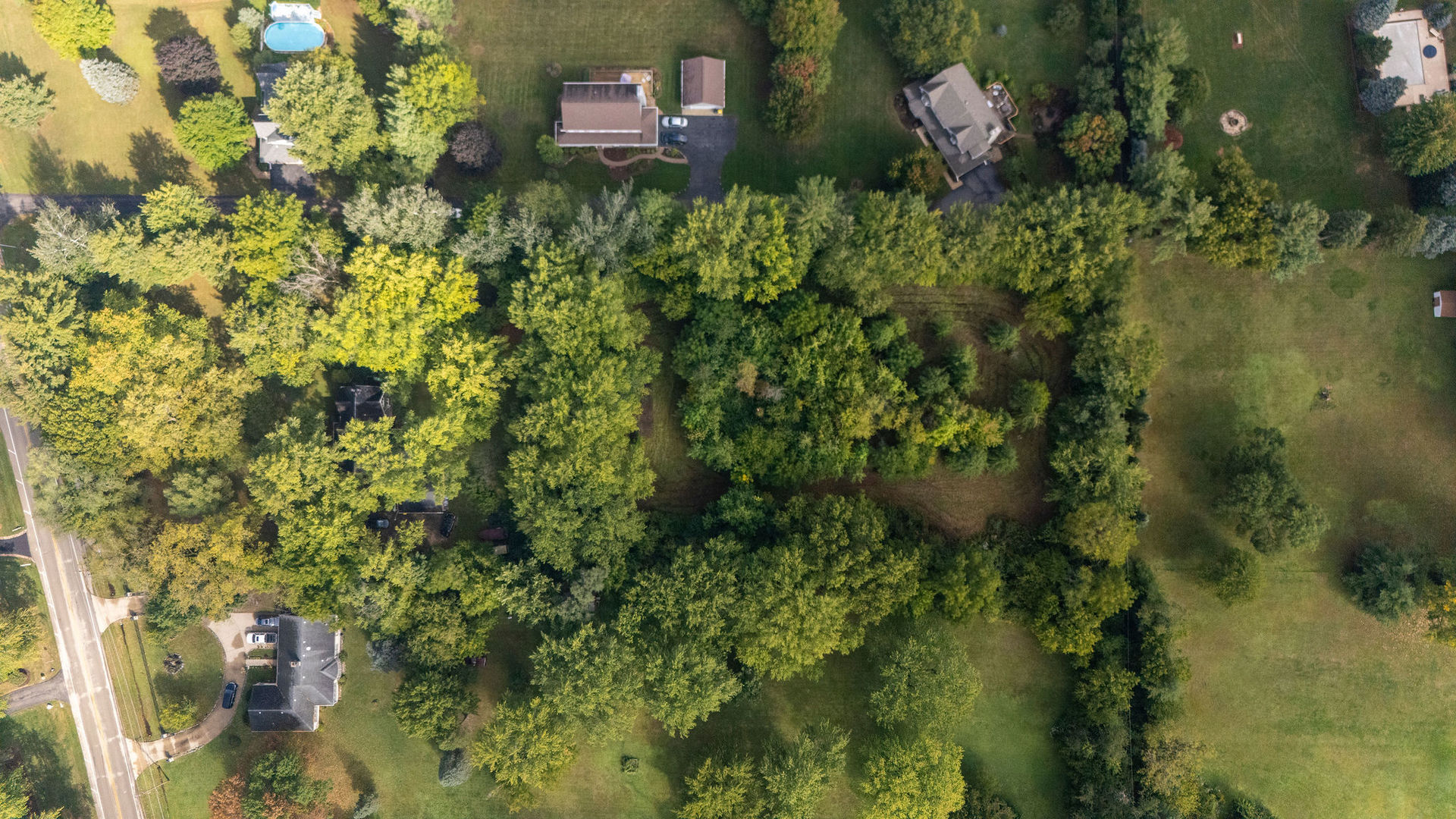 1N655 Ingalton Avenue