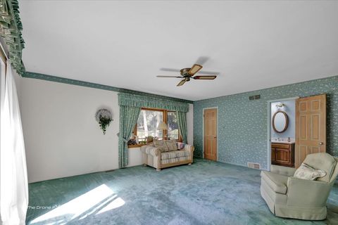 Tiny photo for 1s526 S Taylor Road, Glen Ellyn, IL 60134 (MLS # 12487361)