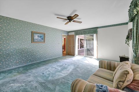 Tiny photo for 1s526 S Taylor Road, Glen Ellyn, IL 60134 (MLS # 12487361)
