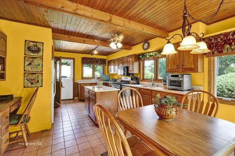 Tiny photo for 1s526 S Taylor Road, Glen Ellyn, IL 60134 (MLS # 12487361)