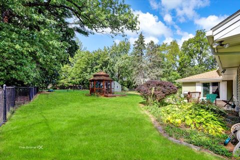 Tiny photo for 1s526 S Taylor Road, Glen Ellyn, IL 60134 (MLS # 12487361)