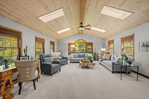 Tiny photo for 2351 Tanglewood Drive, Aurora, IL 60506 (MLS # 12512395)