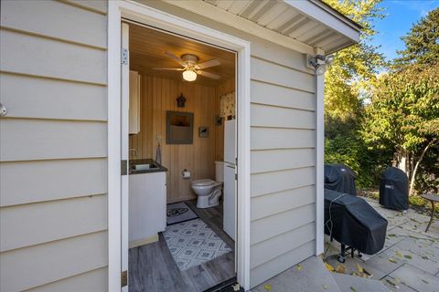 Tiny photo for 2351 Tanglewood Drive, Aurora, IL 60506 (MLS # 12512395)