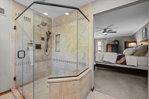 Tiny photo for 2351 Tanglewood Drive, Aurora, IL 60506 (MLS # 12512395)