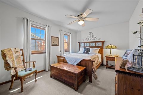 Tiny photo for 2351 Tanglewood Drive, Aurora, IL 60506 (MLS # 12512395)