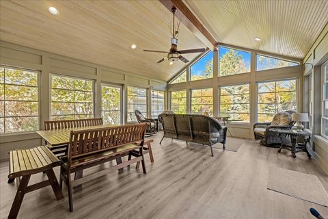 Tiny photo for 2351 Tanglewood Drive, Aurora, IL 60506 (MLS # 12512395)