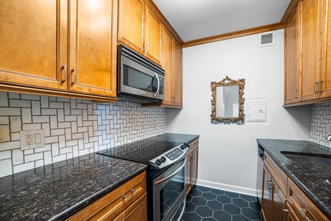 Tiny photo for 1325 N State Parkway #6D, Chicago, IL 60610 (MLS # 12745714)