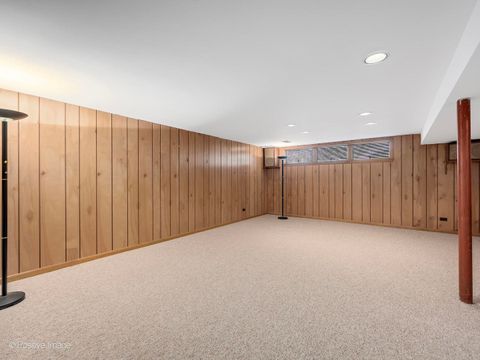 Tiny photo for 703 E Redwood Lane, Arlington Heights, IL 60004 (MLS # 12602273)