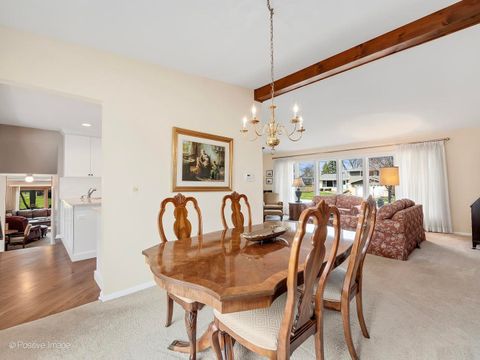 Tiny photo for 703 E Redwood Lane, Arlington Heights, IL 60004 (MLS # 12602273)