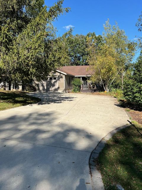 A home in Apple River