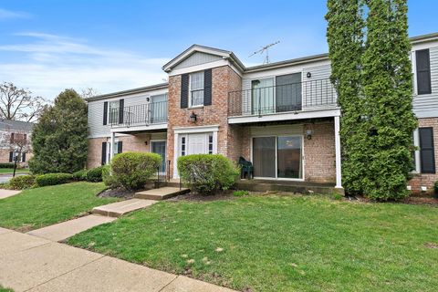 Tiny photo for 979 Golf Course Road #2, Crystal Lake, IL 60014 (MLS # 12619931)