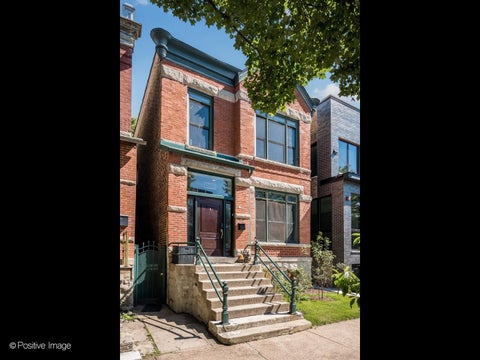 Photo of 2436 W Superior Street, Chicago, IL 60612 (MLS # 12699463)