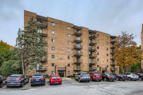 Photo of 6050 Lake Bluff Drive #101, Tinley Park, IL 60477 (MLS # 12525463)