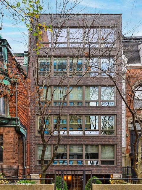 Photo of 1241 N Dearborn Street #4, Chicago, IL 60610 (MLS # 12652794)