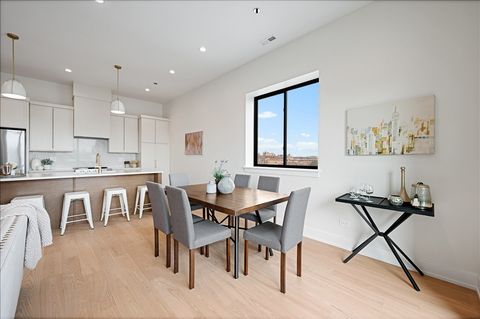 Tiny photo for 5340 N Lincoln Avenue #303, Chicago, IL 60625 (MLS # 12602373)