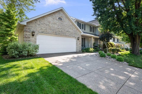 Tiny photo for 1017 W 57th Street, Davenport, IA 52806 (MLS # 12720217)
