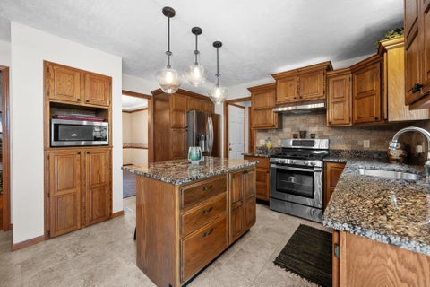 Tiny photo for 1017 W 57th Street, Davenport, IA 52806 (MLS # 12720217)