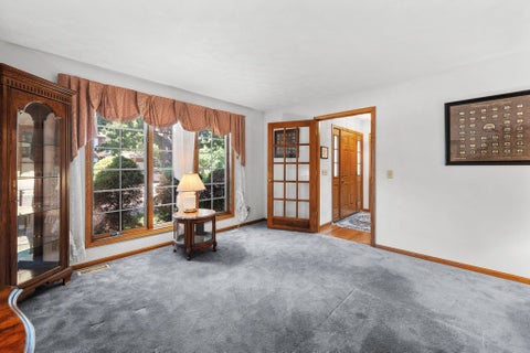 Tiny photo for 1017 W 57th Street, Davenport, IA 52806 (MLS # 12720217)