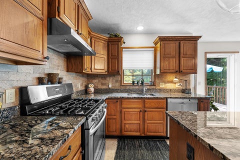 Tiny photo for 1017 W 57th Street, Davenport, IA 52806 (MLS # 12720217)