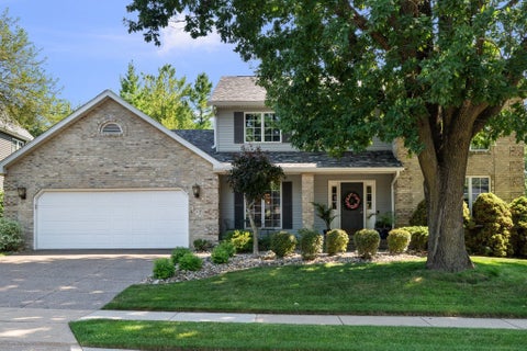 Tiny photo for 1017 W 57th Street, Davenport, IA 52806 (MLS # 12720217)