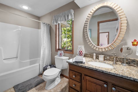 Tiny photo for 1017 W 57th Street, Davenport, IA 52806 (MLS # 12720217)
