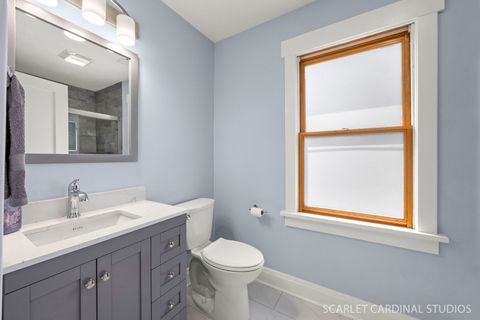 Tiny photo for 212 S Brewster Avenue, Lombard, IL 60148 (MLS # 12625997)