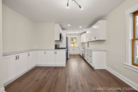 Tiny photo for 212 S Brewster Avenue, Lombard, IL 60148 (MLS # 12625997)