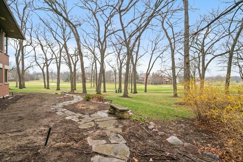 Tiny photo for 132 N Wynstone Drive, North Barrington, IL 60010 (MLS # 12601741)