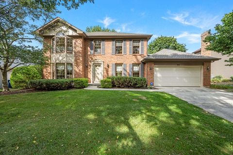 Photo of 743 Arlington Avenue, Naperville, IL 60565 (MLS # 12512533)