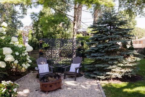 Tiny photo for 208 Park Lane, Lake Bluff, IL 60044 (MLS # 12474551)